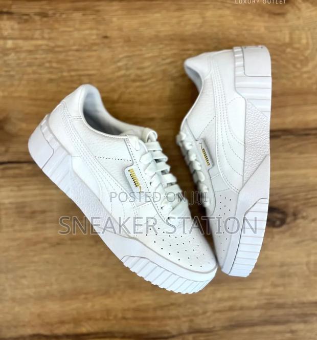 Puma Cali Unisex All White · Photo 2