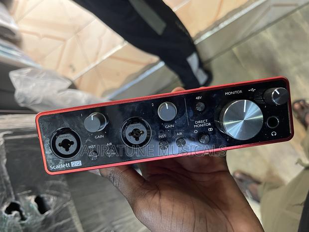 Focusrite Scarlett 2i2 (3rd Gen) Original · Photo 1