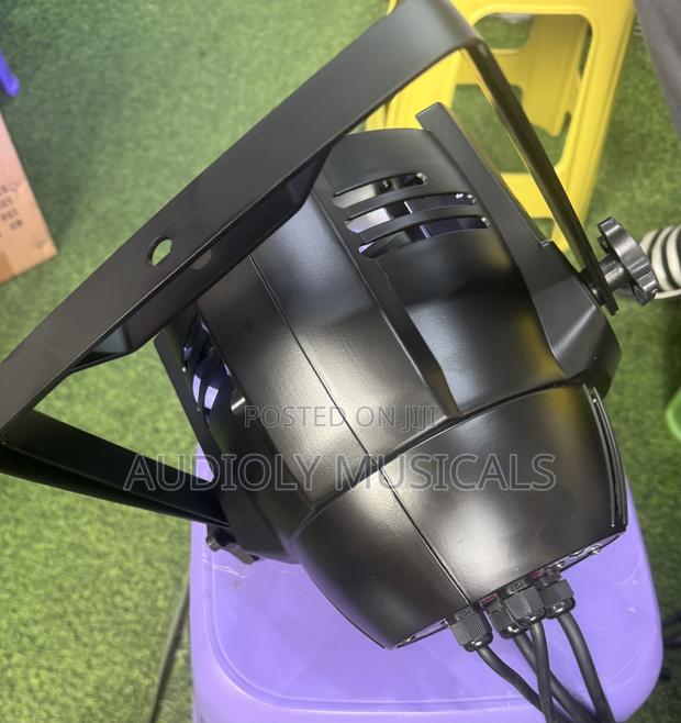 Led 24 /Bulb Light · Photo 1