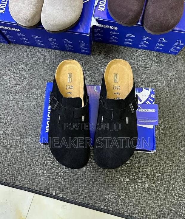 Boston Birkenstock Suede Black · Photo 2
