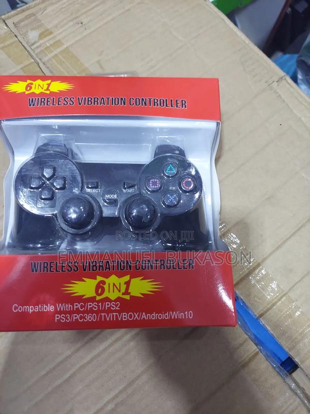 Universal Gamepad for Your Ps3 and Laptop · Photo 1