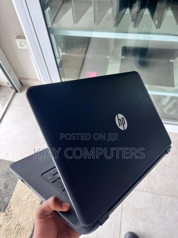 Laptop HP 17-3000 8GB AMD A6 HDD 1T · Photo 4