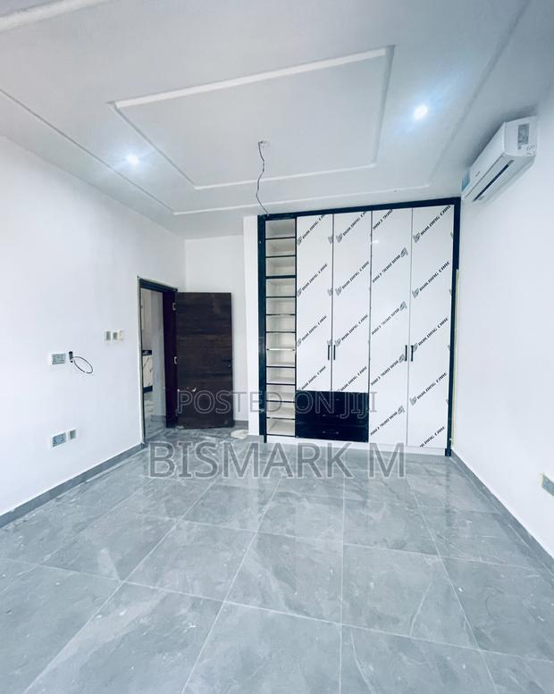 4bdrm House in Lakeside Estate, Ashaley Botwe for sale · Photo 7