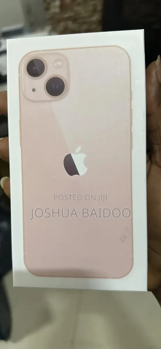 Apple iPhone 13 256 GB · Photo 1