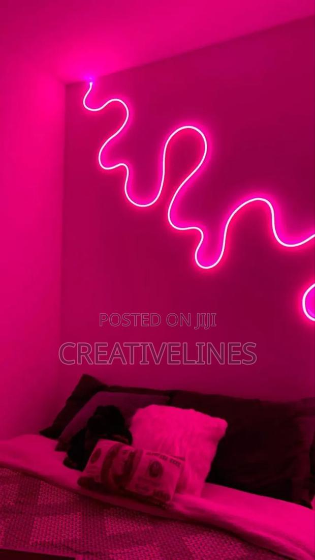 Room Neon Decor · Photo 1