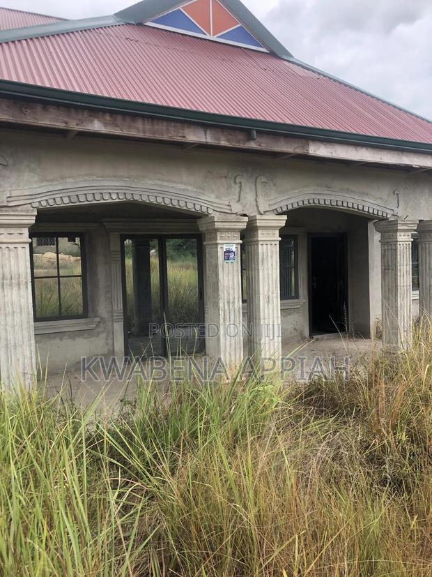 5bdrm House in Mark Estate At, Kumasi Metropolitan for sale · Photo 1