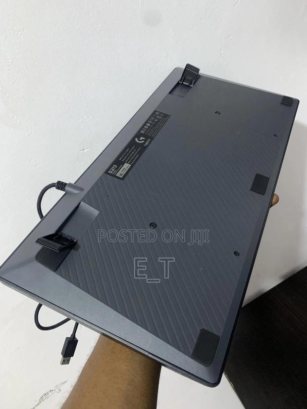 Logitech Gaming Keyboard G213 · Photo 2