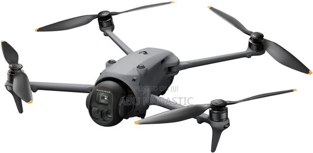 Dji Mavic 4 Pro Fly More Combo · Photo 2