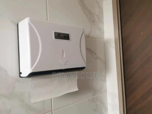 Wall Mount Tissue Dispenser · Photo 2