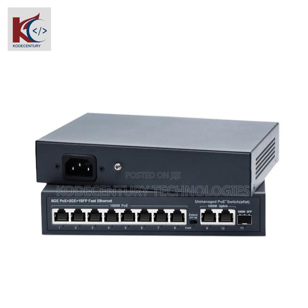 8 Port Gigabit Poe Switch · Photo 1