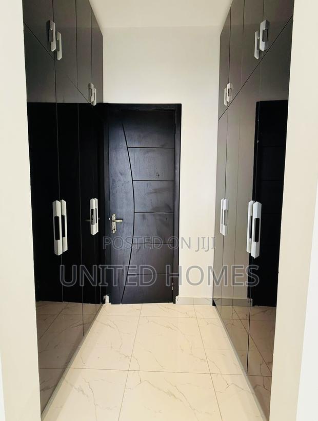 3bdrm House in Lake Side Estate for sale · Photo 2