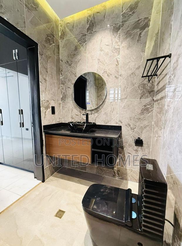 3bdrm House in Lake Side Estate for sale · Photo 5