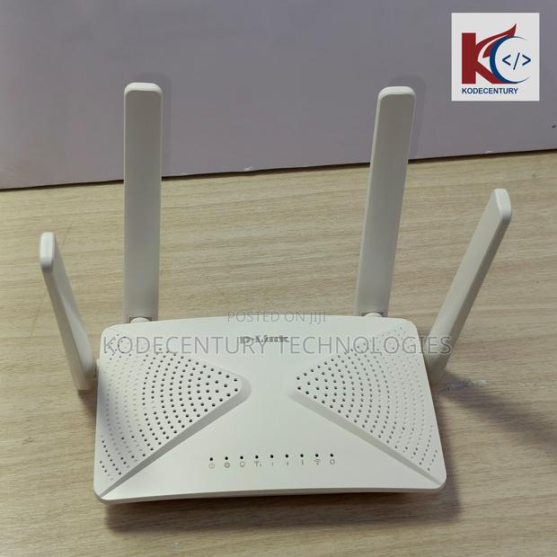 Universal Router · Photo 1