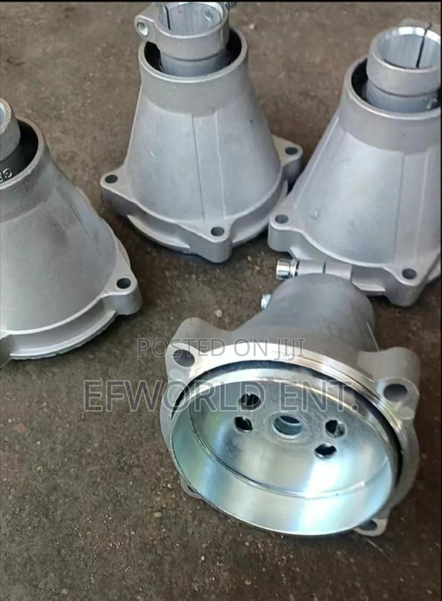 Brush Cutter Connection Plate - 26mm · Photo 1