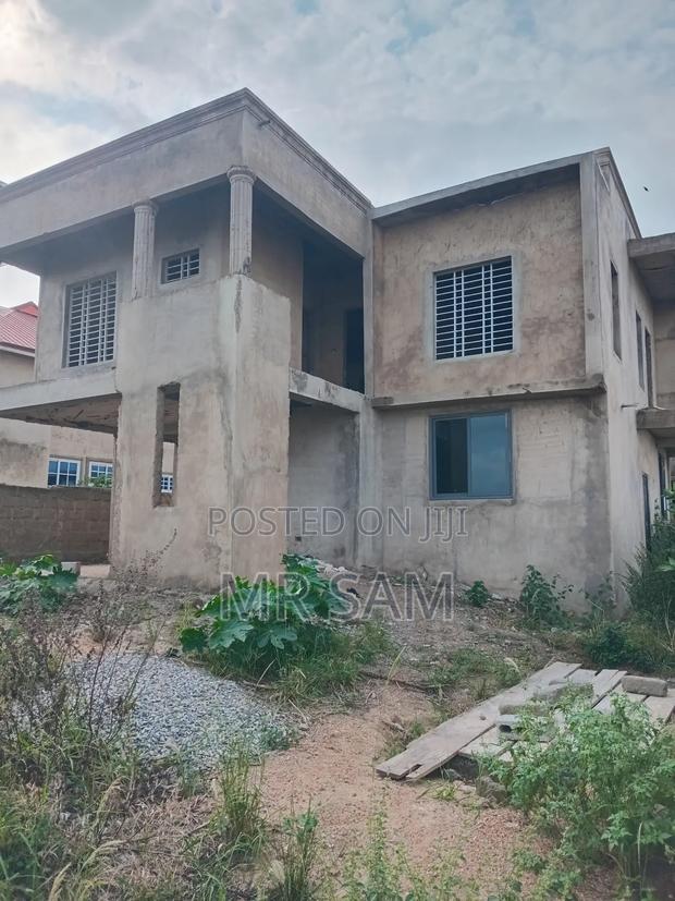 6bdrm House in Sam Properties, Millenium City for sale · Photo 2