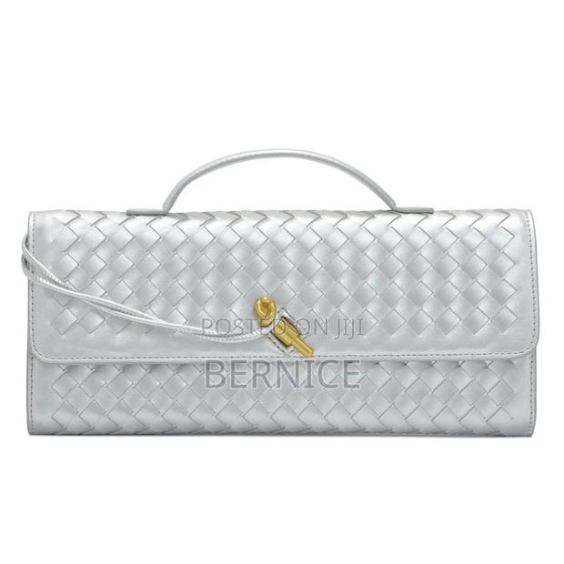 Elegant Woven Clutch – Available in All Colors · Photo 6