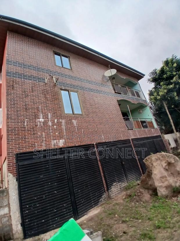 16bdrm Apartment in Abokobi for sale · Photo 1