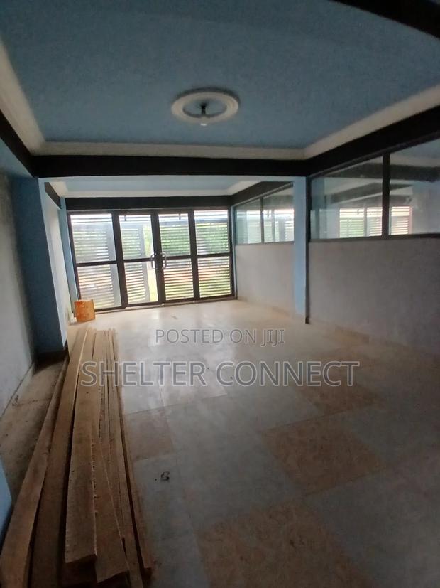 16bdrm Apartment in Abokobi for sale · Photo 3
