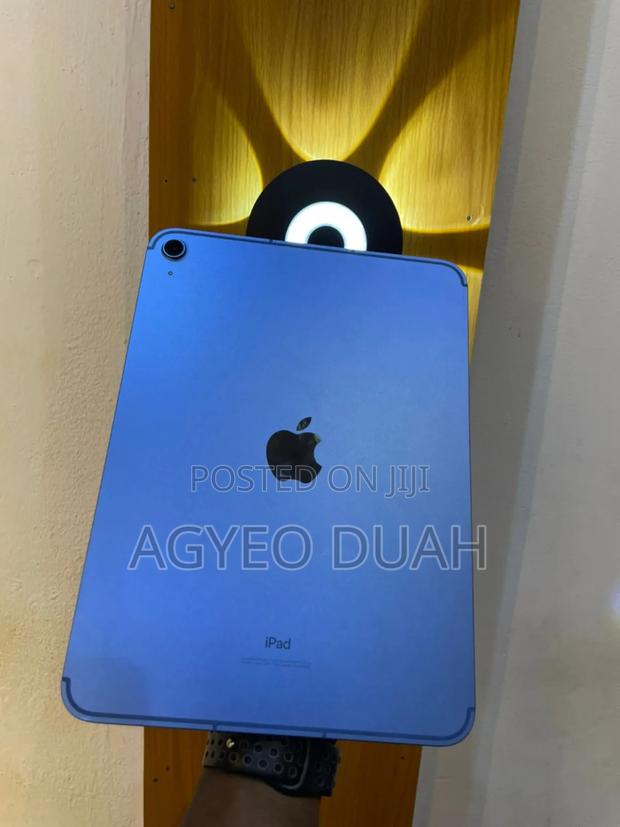Apple iPad (2022) 64 GB Blue · Photo 1