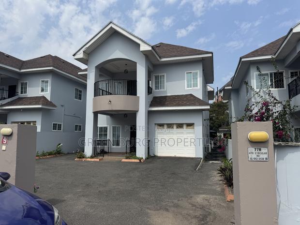 4bdrm Townhouse / Terrace in Cantonments for rent · Photo 1