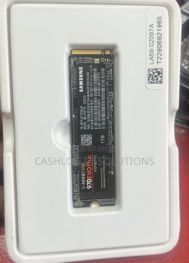 M.2 1tb Nvme Samsung SSD · Photo 3