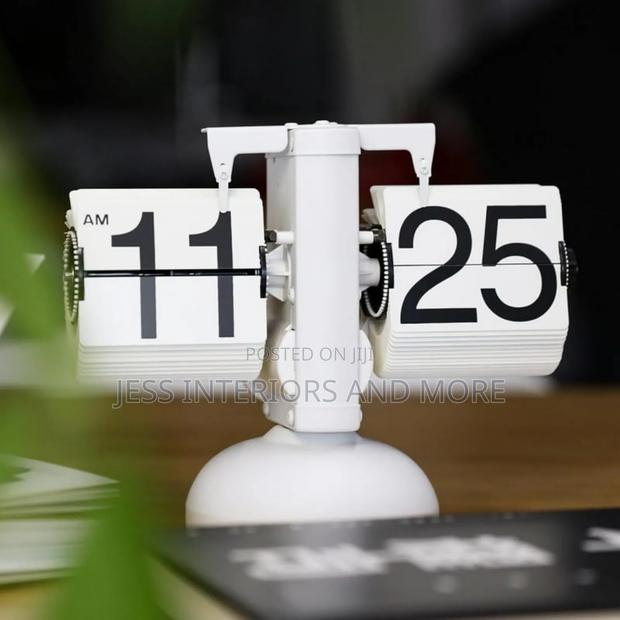 Digital Table Clock (Retro Flip Down Clock) White · Photo 2
