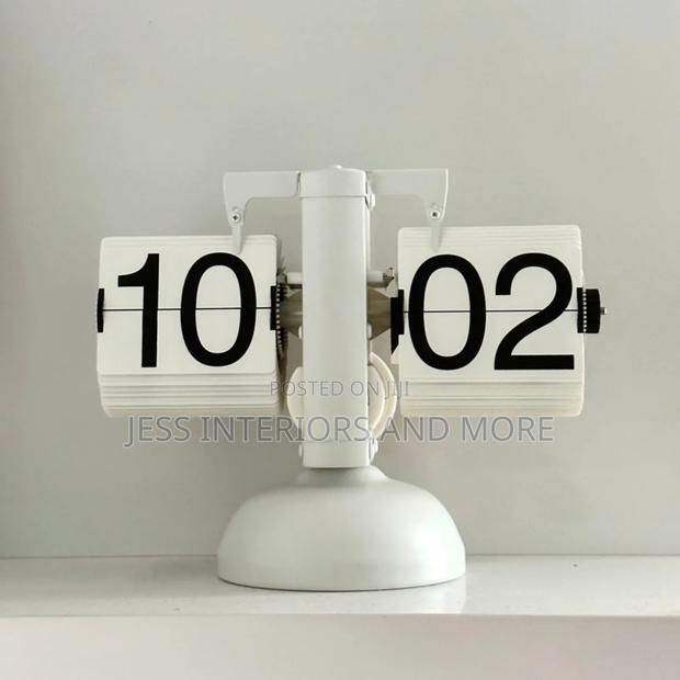 Digital Table Clock (Retro Flip Down Clock) White · Photo 3