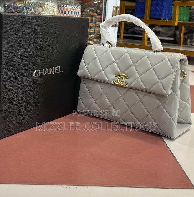 Quality Ladies Chanel Bag Fully Boxed · Photo 2