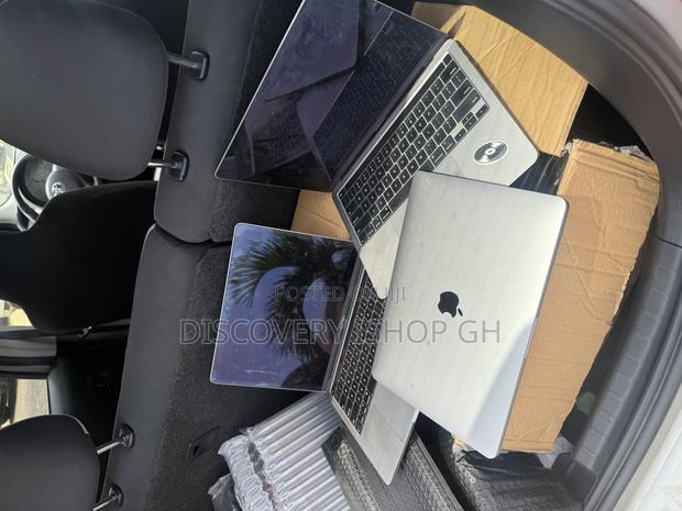 Laptop Apple MacBook Pro 2020 16GB Intel Core I5 SSD 512GB · Photo 2