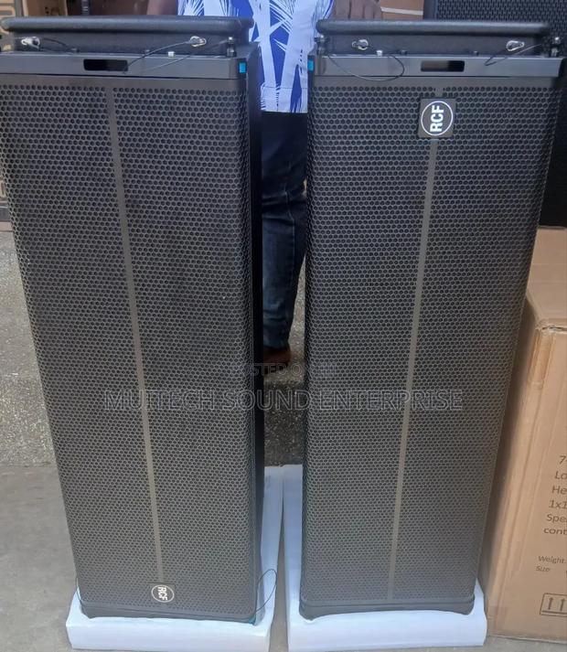 RCF Line Array Speaker ( 12 Inches) · Photo 2