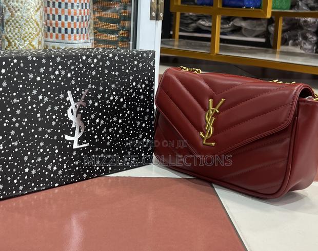 Quality Ladies Saint Laurent Bag Fully Boxed · Photo 1