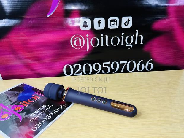Huge Wand Vibrator · Photo 3