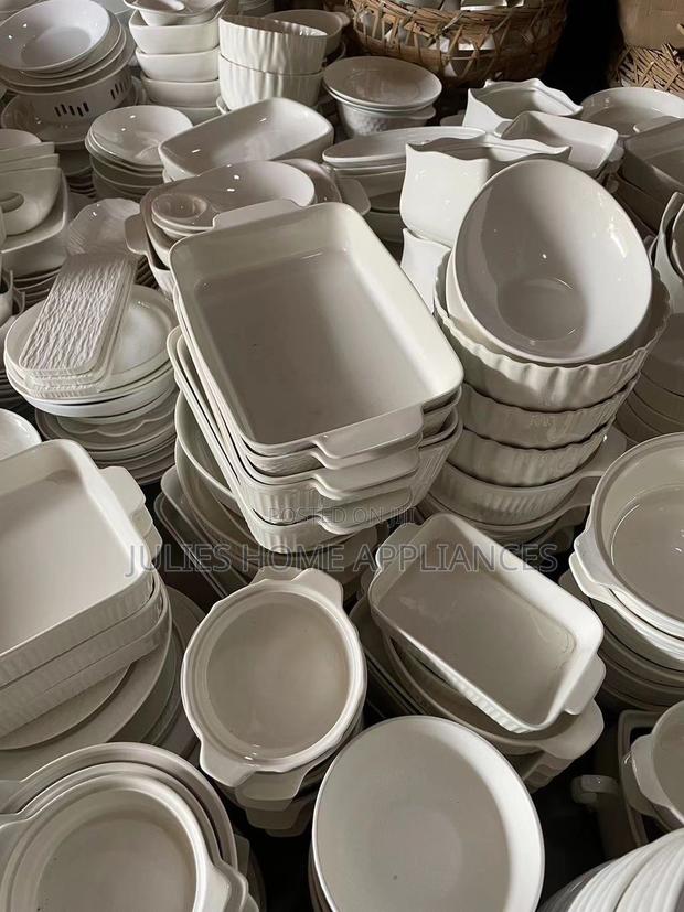 Beautiful Big Ceramic Mix Fufu Bowls /Plates Set · Photo 1
