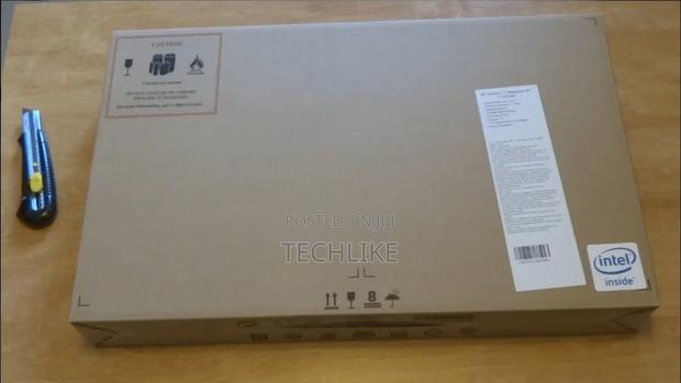 New Laptop HP EliteBook 1040 3GB Intel Core Ultra 7 SSD 1T · Photo 3