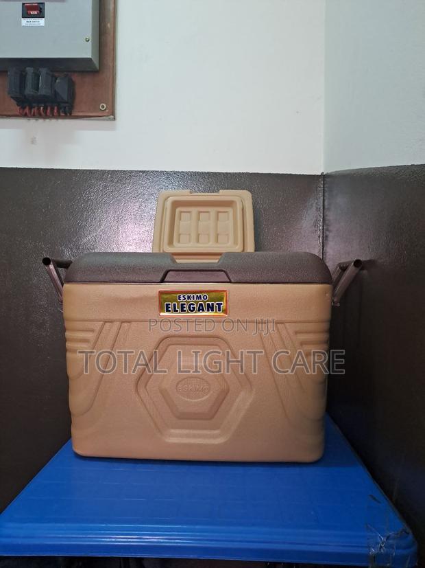 Three Set Elegant Ice Chest · Photo 4