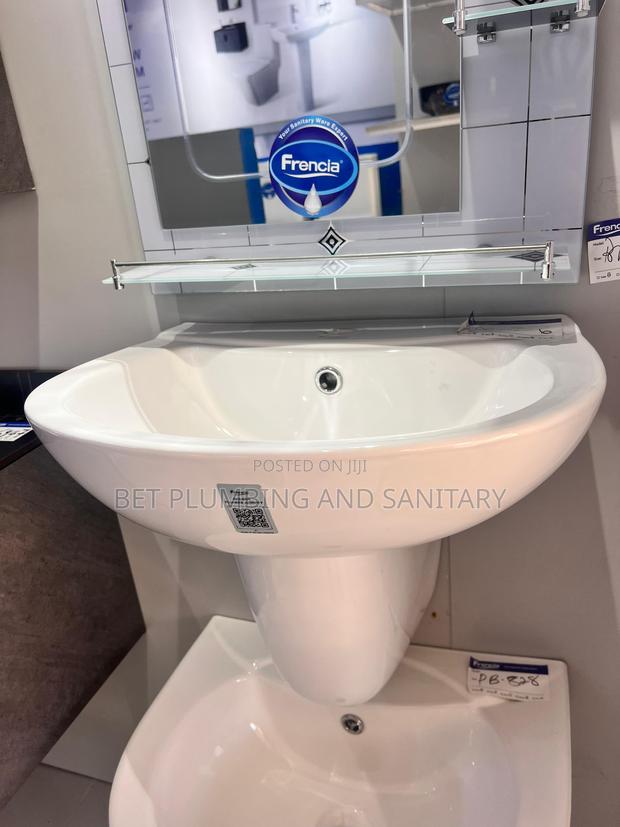 Frencia Hanging Basin_complete_wash Hand Basin With Short Stand · Photo 1