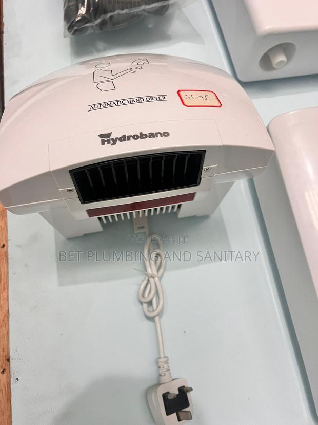 Automatic Hand Dryer Machine · Photo 1