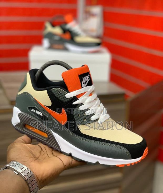 Nike Air Max 90 Customs Multicolored · Photo 1