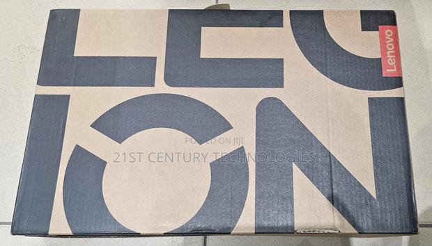 New Laptop Lenovo Legion 5i 32GB Intel Core Ultra 9 SSD 32GB · Photo 3