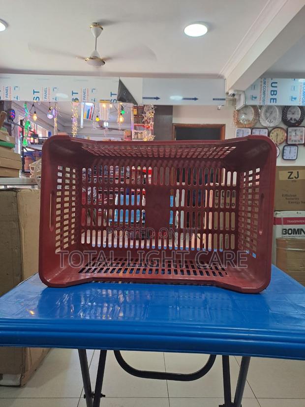 Anoma Plastic Hard Basket · Photo 1