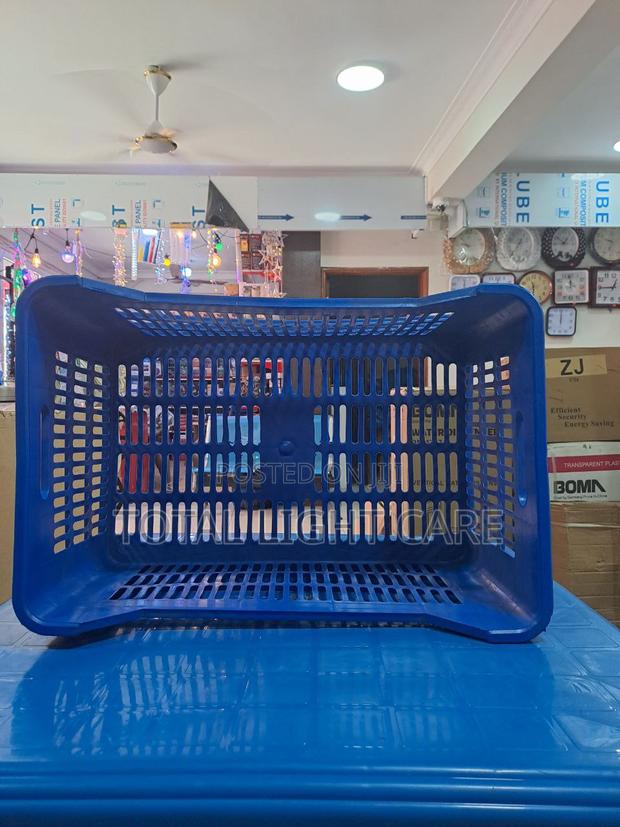 Anoma Plastic Hard Basket · Photo 2