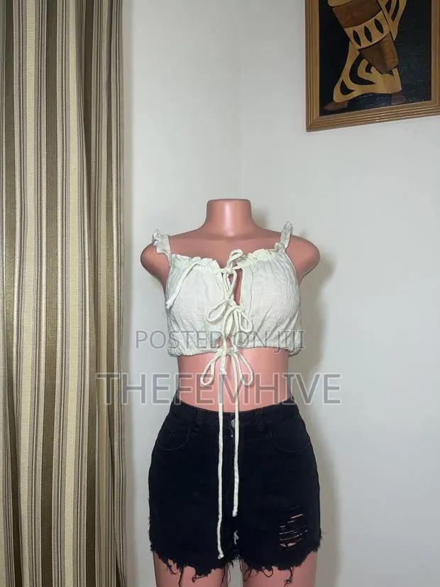 Yellow Urban Outfitters Crop Top Thrift · Photo 1