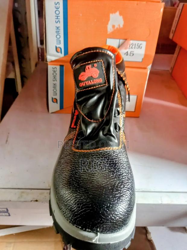 Safety Boot (Light) All Sizes · Photo 3