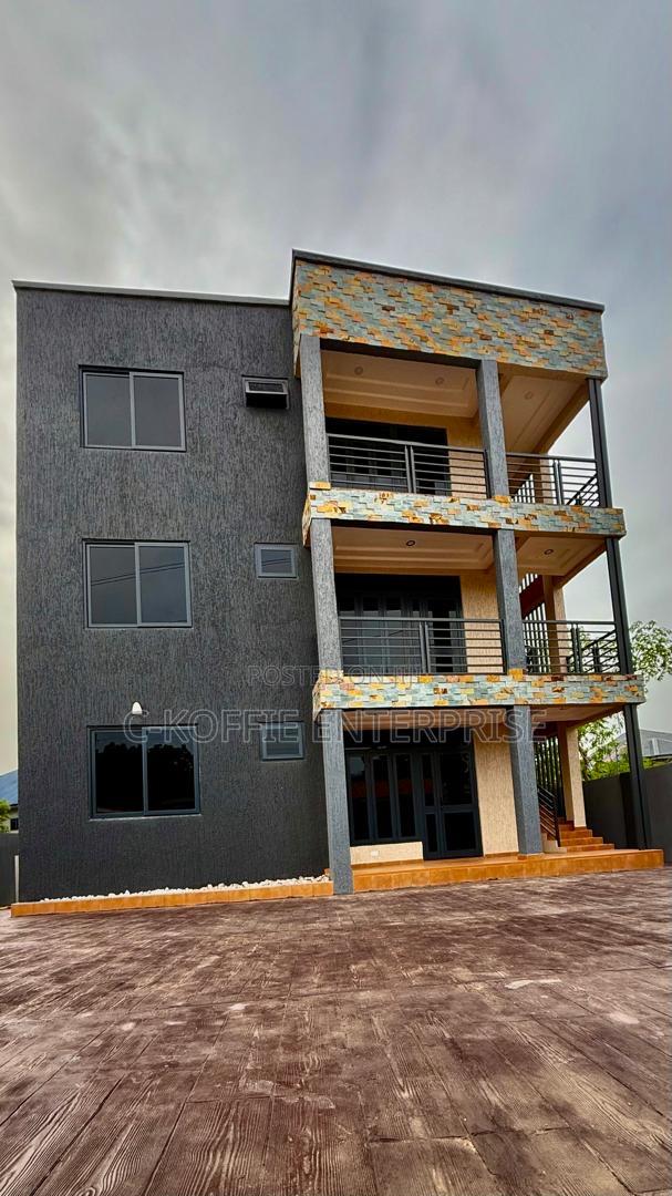 Classic Furnished 2 Bedrooms for Rent Daily · Photo 2