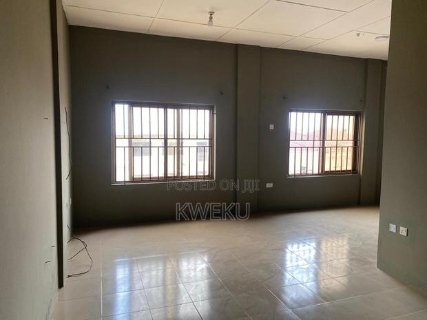 3bdrm Apartment in Seedov Properties, Spintex for rent · Photo 6