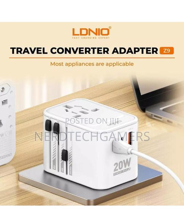 Ldnio Z9 3 Usb Ports 20w Travel Adapter · Photo 3