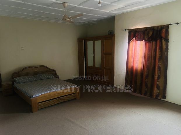 10bdrm House in Ahenema Kokoben, Kumasi Metropolitan for sale · Photo 8
