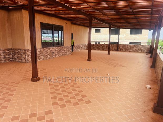 7bdrm House in Palcity Estate, Kumasi Metropolitan for sale · Photo 7