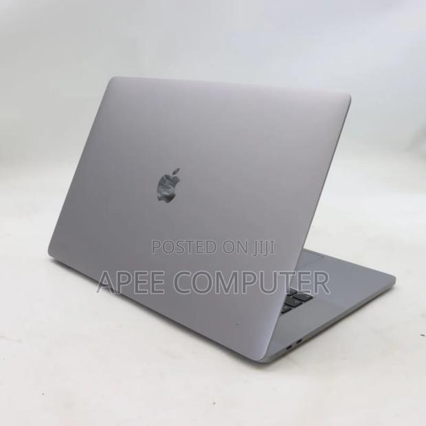 Laptop Apple MacBook Pro 2019 16GB Intel Core i7 SSD 512GB · Photo 1