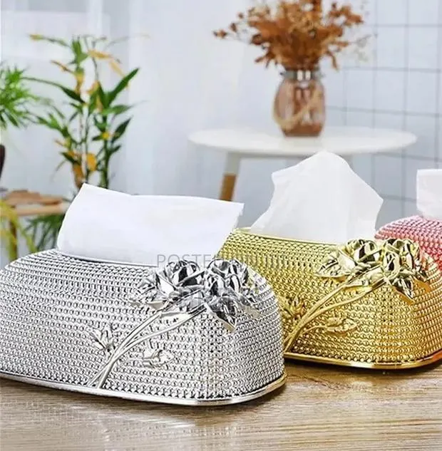 Luxury European Acrylic Tissue Box · Photo 1